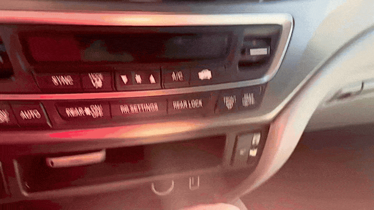 NO CABLES. NO FRICTION.