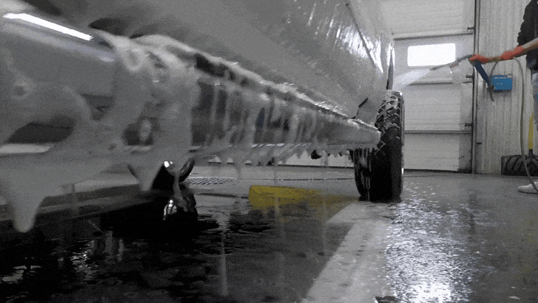 ENJOY A CLEAN CAR - WITHOUT THE EFFORT